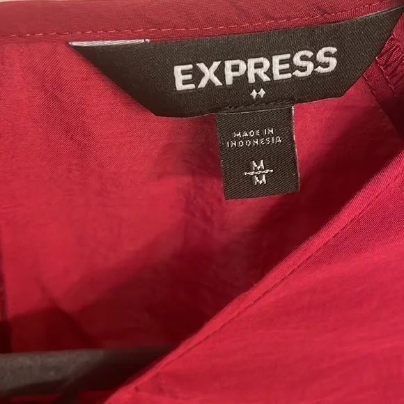 Rich Red Express Puff Sleeve Blouse - Picture 2 of 4